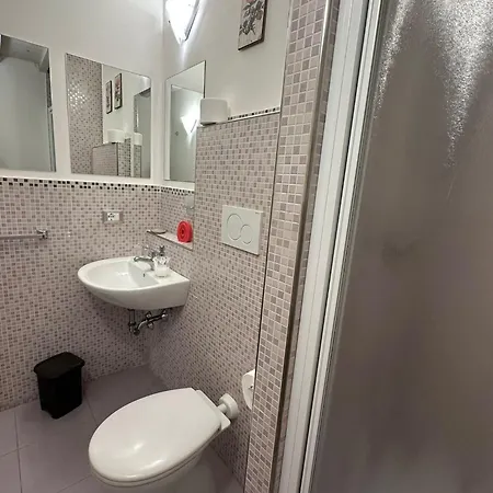 Marcelina Vaticans Rooms-3